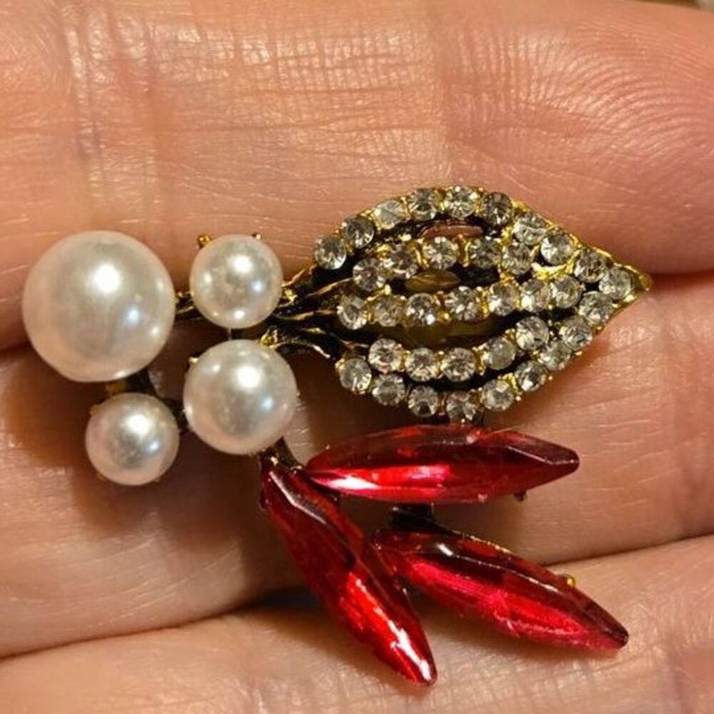 Vintage Rhinestone, Pearl & Red Marquise Brooch